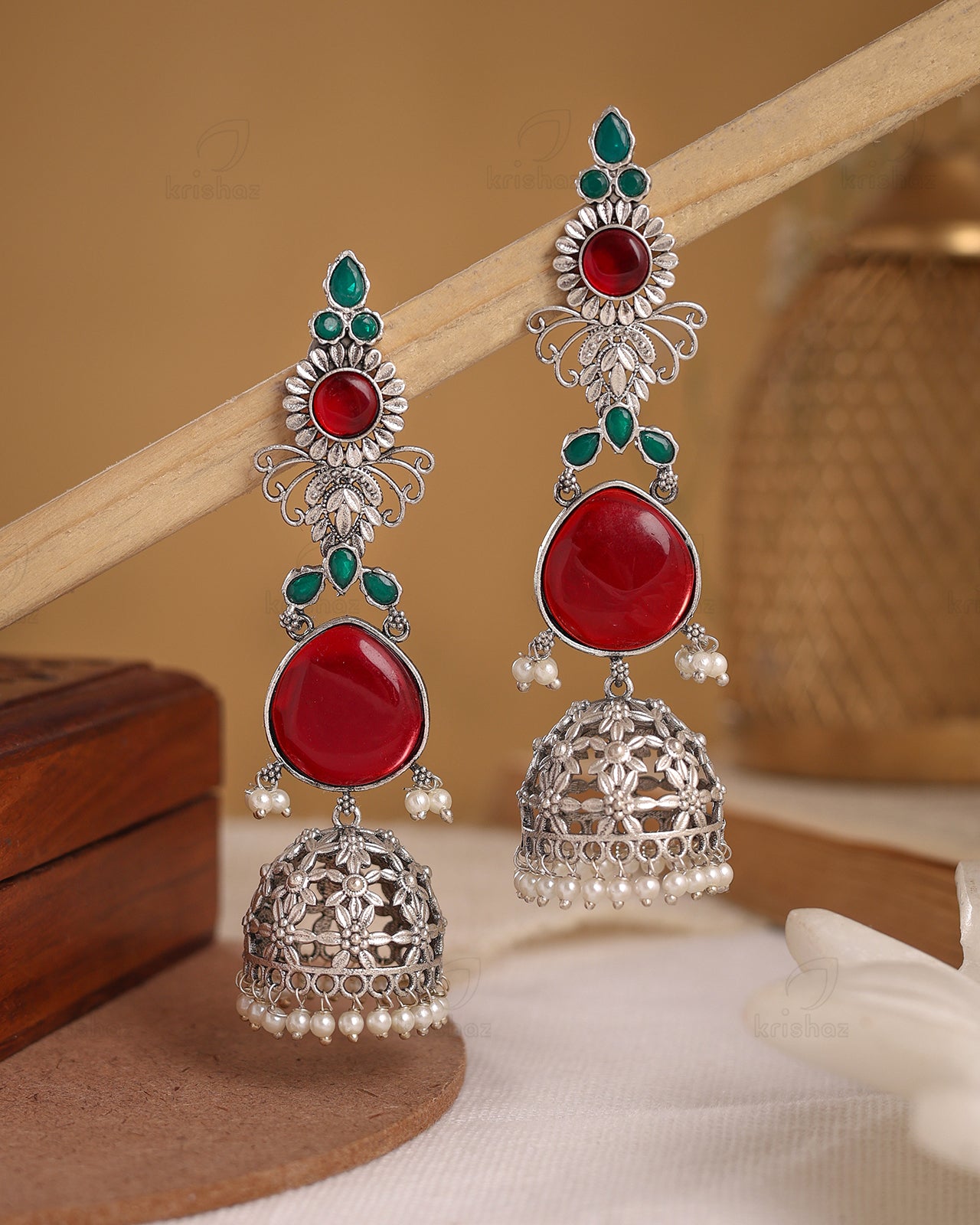 Preeti Jhumki Earrings - wxo