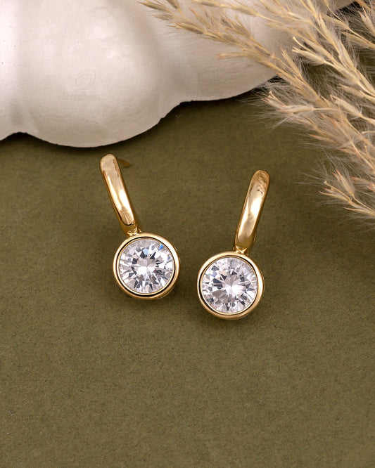 Zary Fashionable Studs