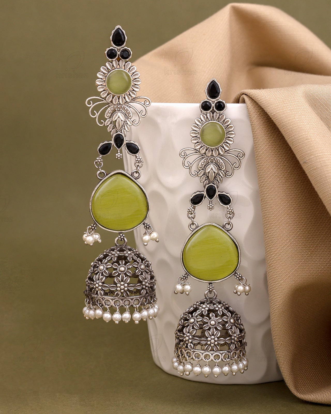 Preeti Jhumki Earrings