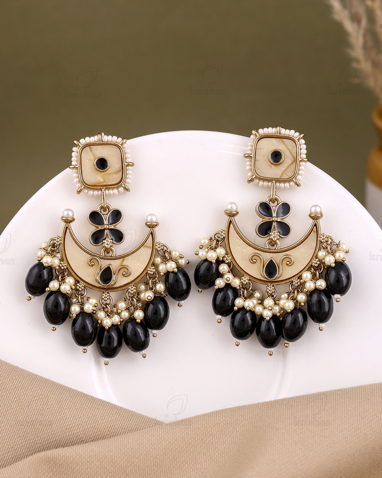 Purnima Kundan Danglers-M