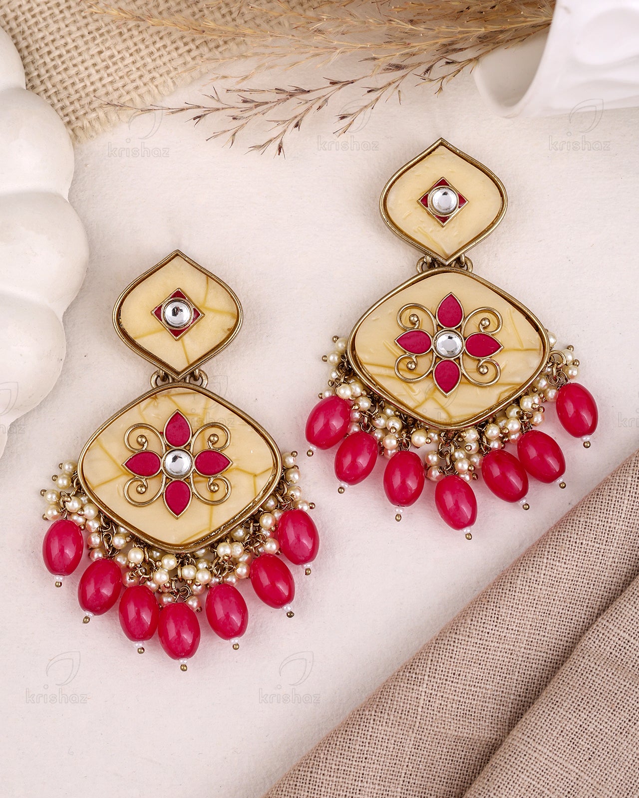 Gahna Kundan Danglers-M