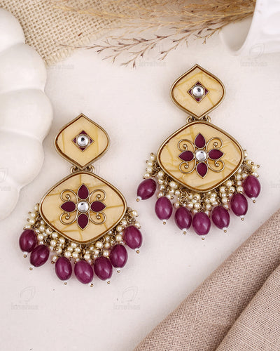 Gahna Kundan Danglers-M