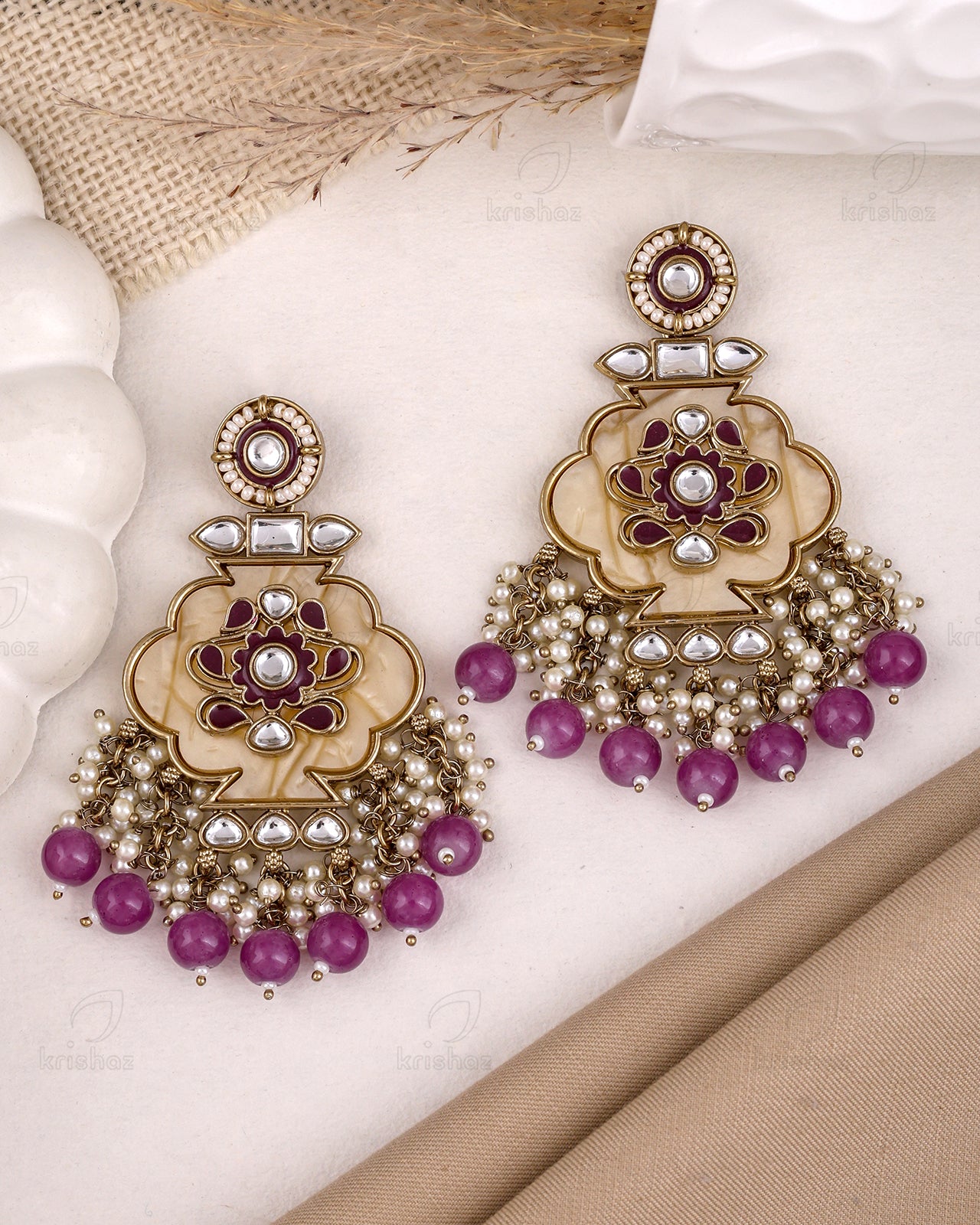 Nitu Kundan Danglers-M