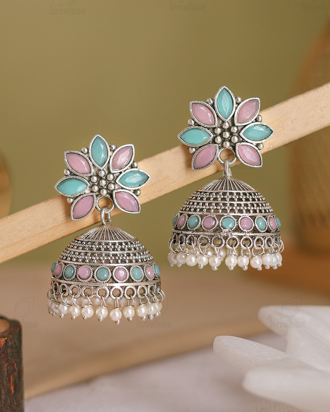 Reha Jhumki Earrings - wxo