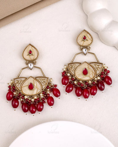 Keerti Kundan Danglers -M