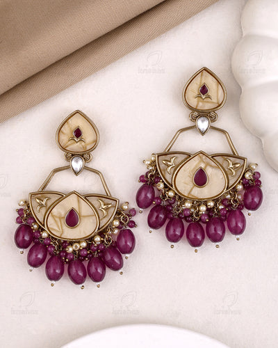 Keerti Kundan Danglers -M