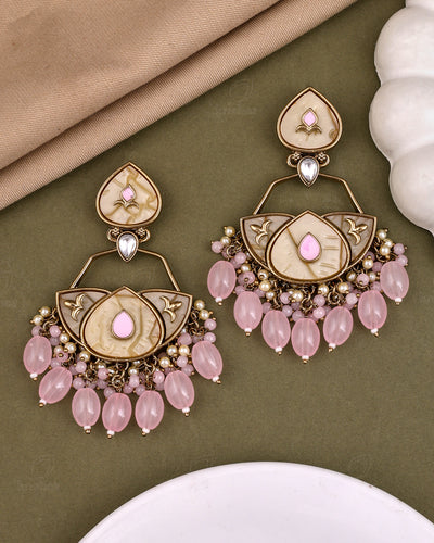 Keerti Kundan Danglers -M