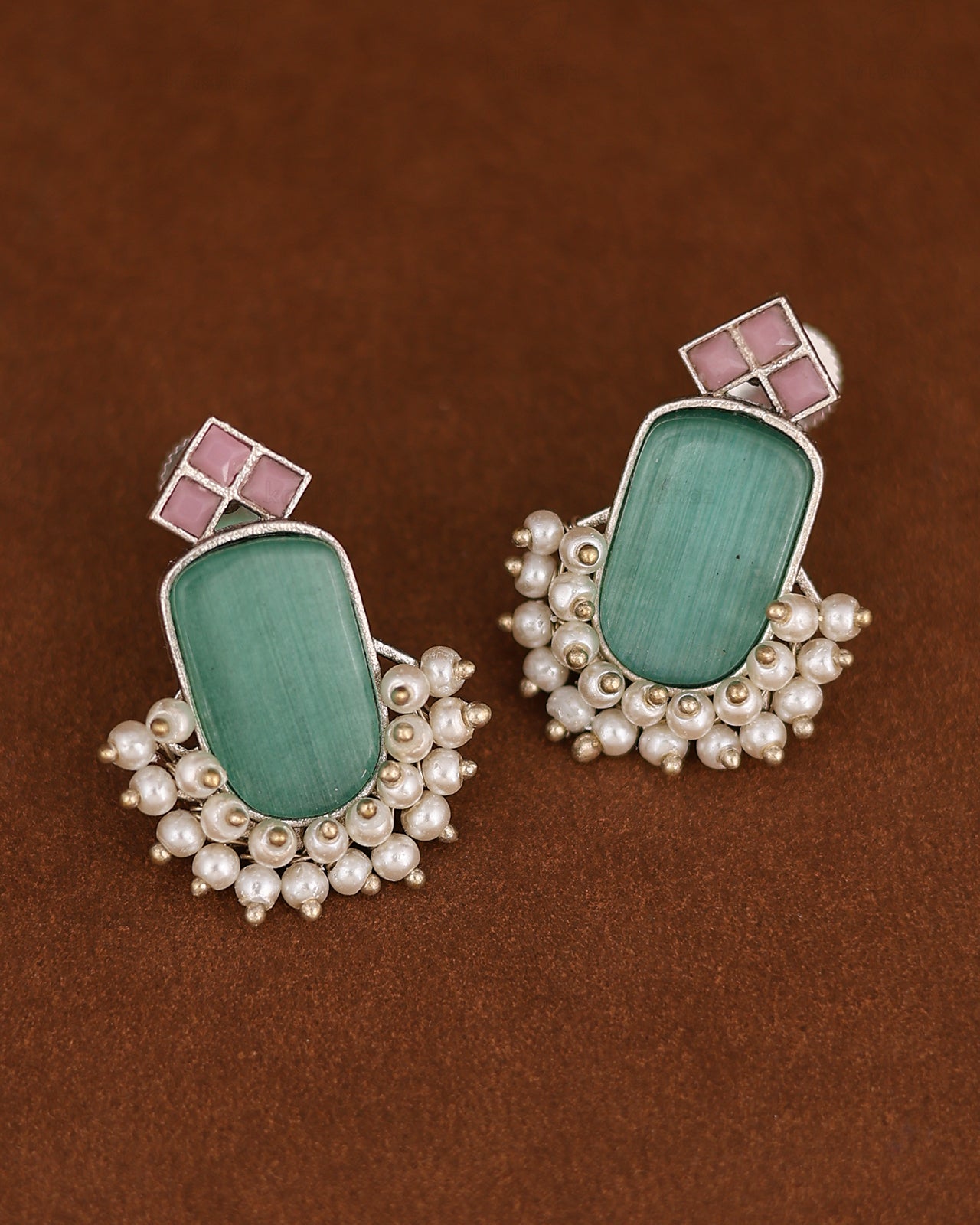 Adah Stud Earrings - wxo
