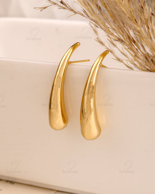 Tusk Fashionable Studs