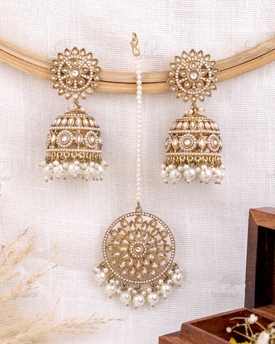 Haniya Pakistani Kundan Jhumki With Mangtika