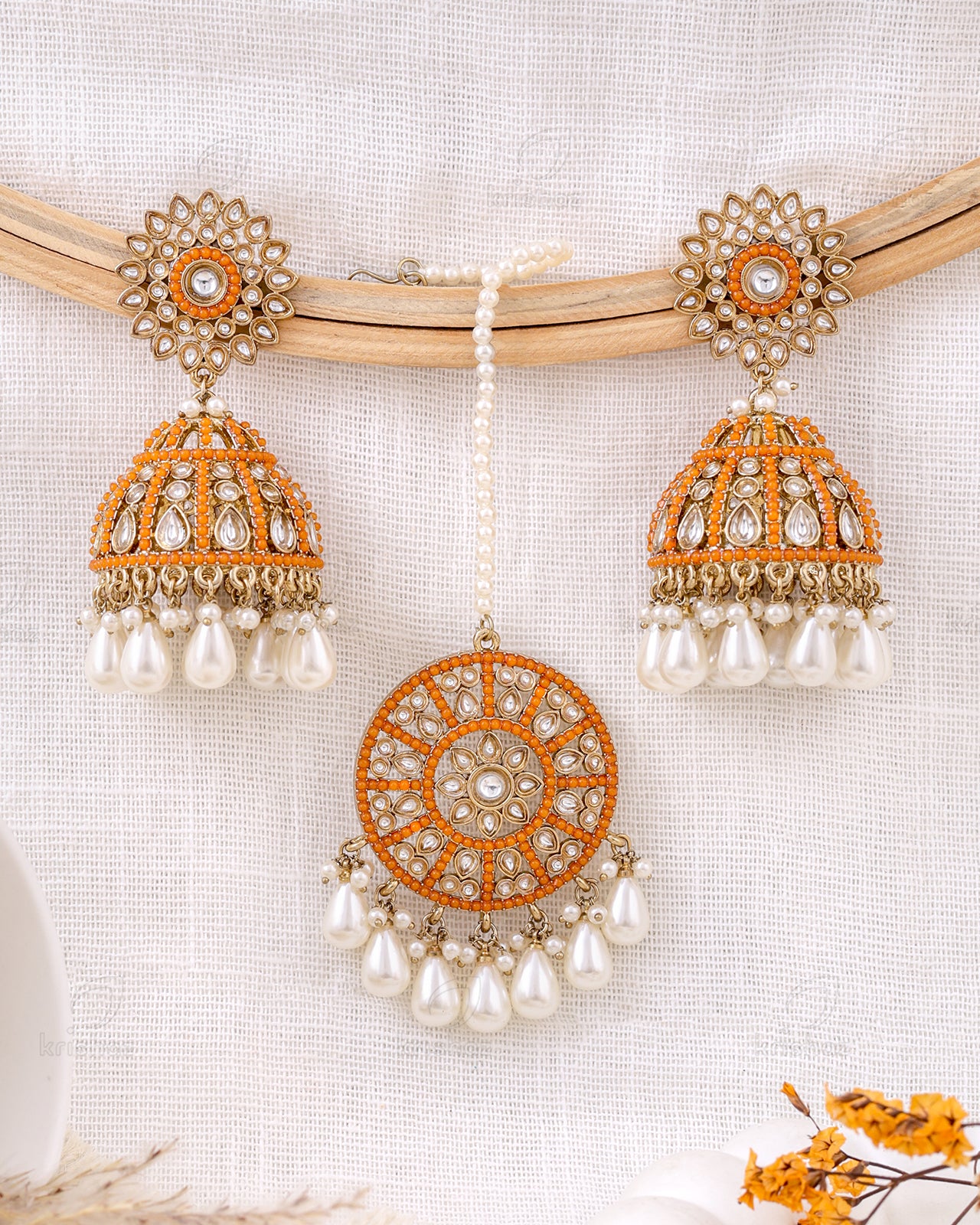 Farheen Pakistani Kundan Jhumki With Mangtika