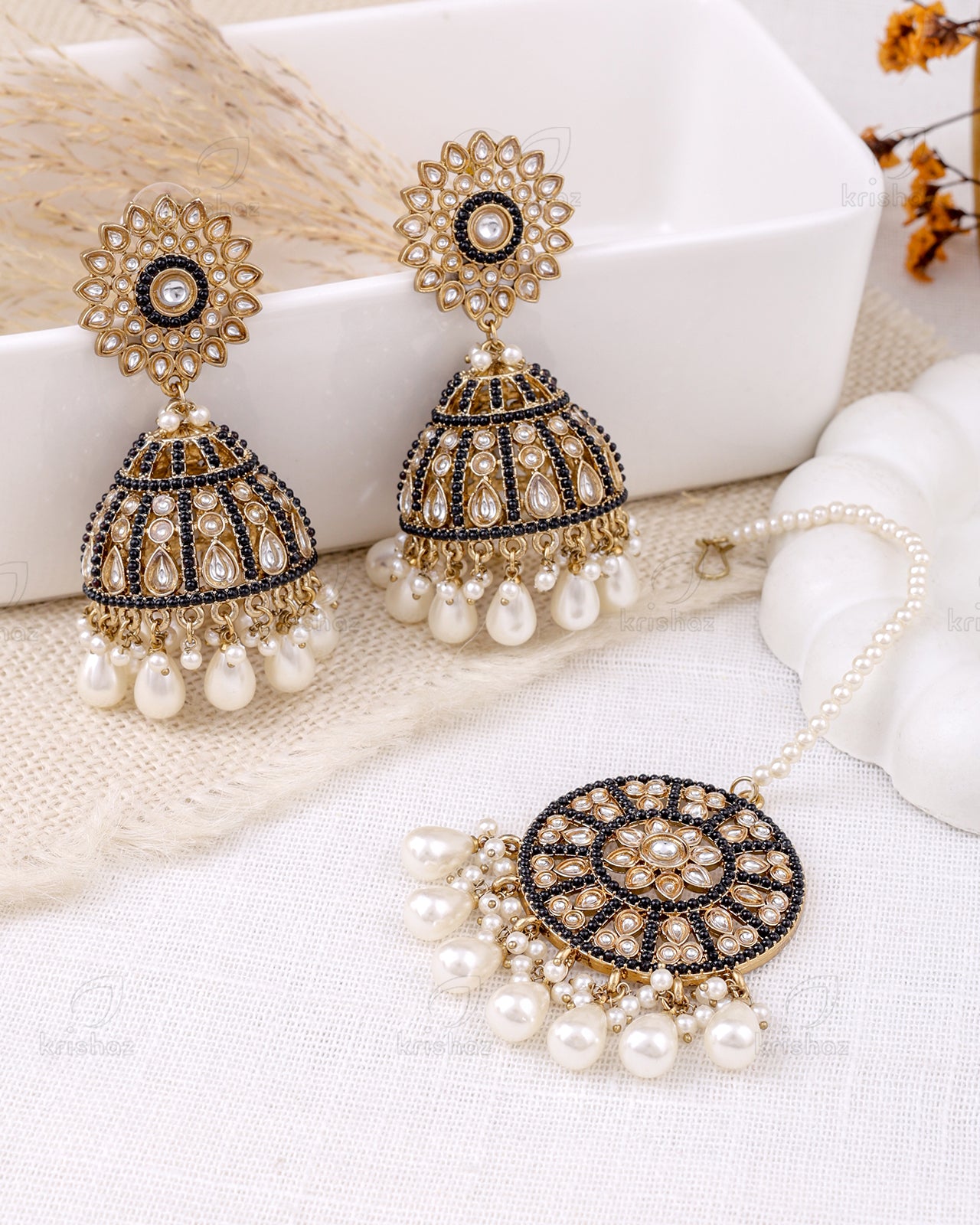 Farheen Pakistani Kundan Jhumki With Mangtika