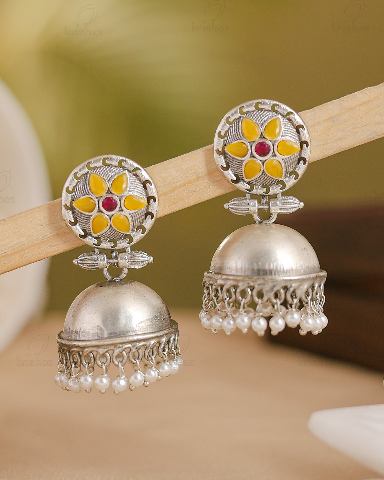 Bhavya Jhumki Earrings