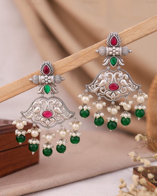 Aashvika Dangler Earring
