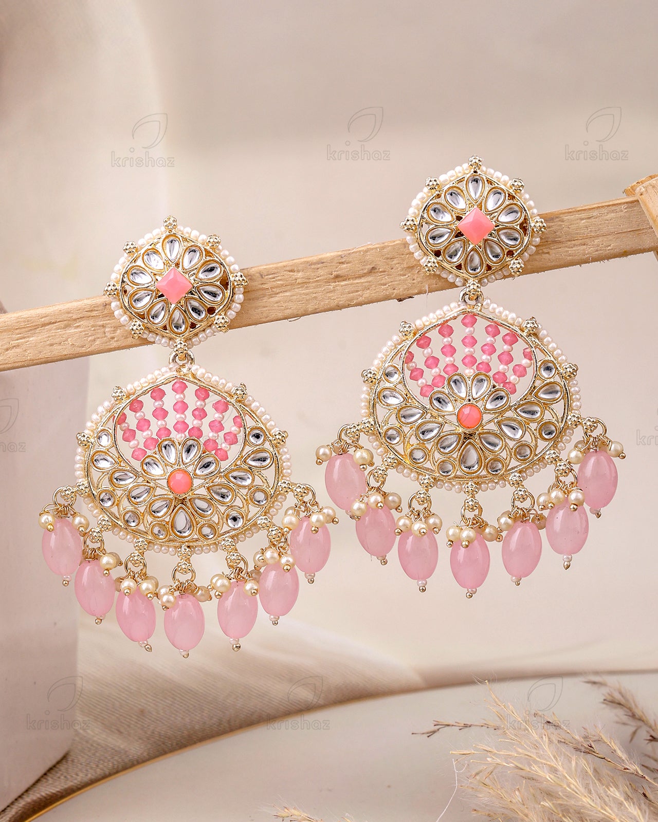 Saanjali Kundan Danglers-M