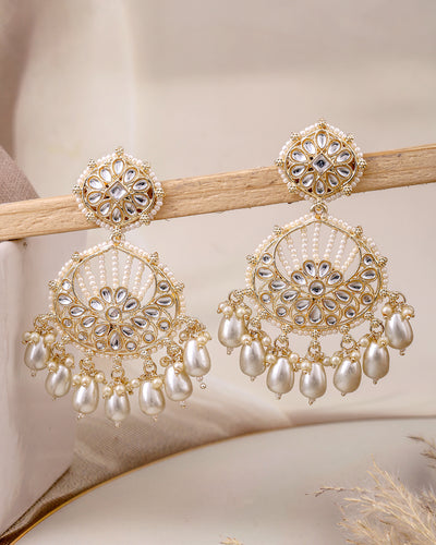 Saanjali Kundan Danglers-M