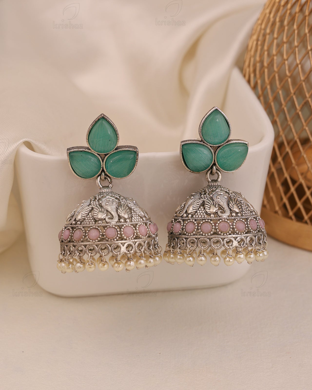 Mayuksh Jhumki Earrings - wxo