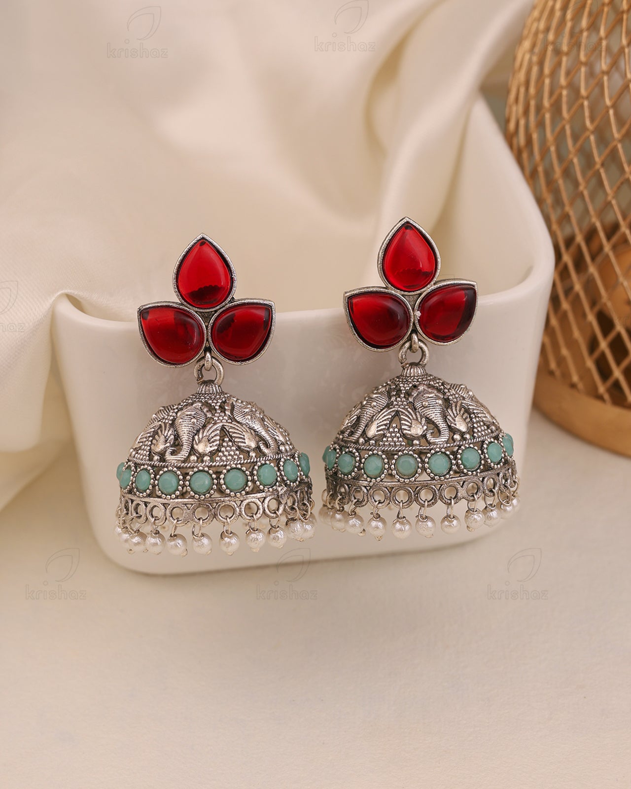 Mayuksh Jhumki Earrings - wxo