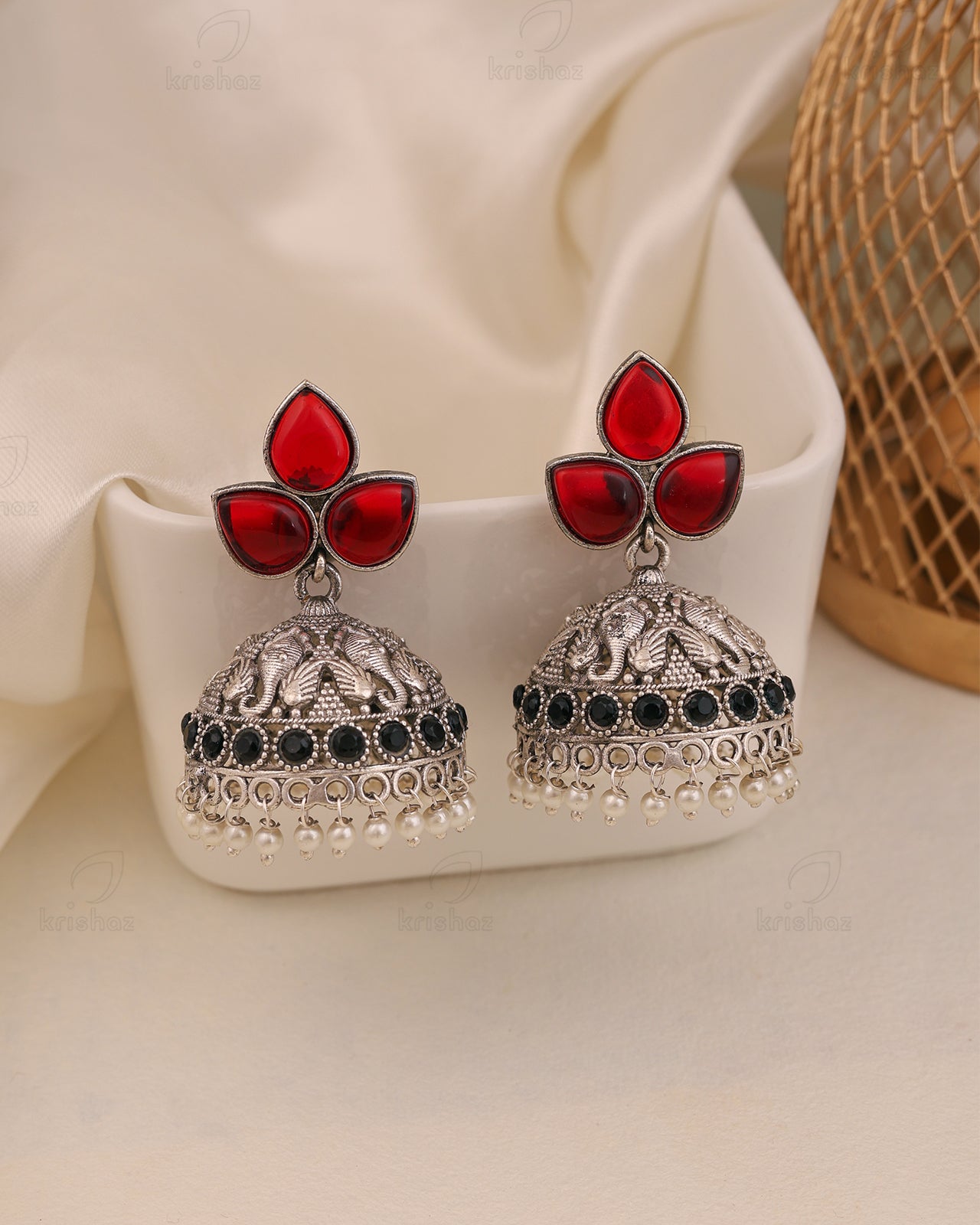 Mayuksh Jhumki Earrings - wxo