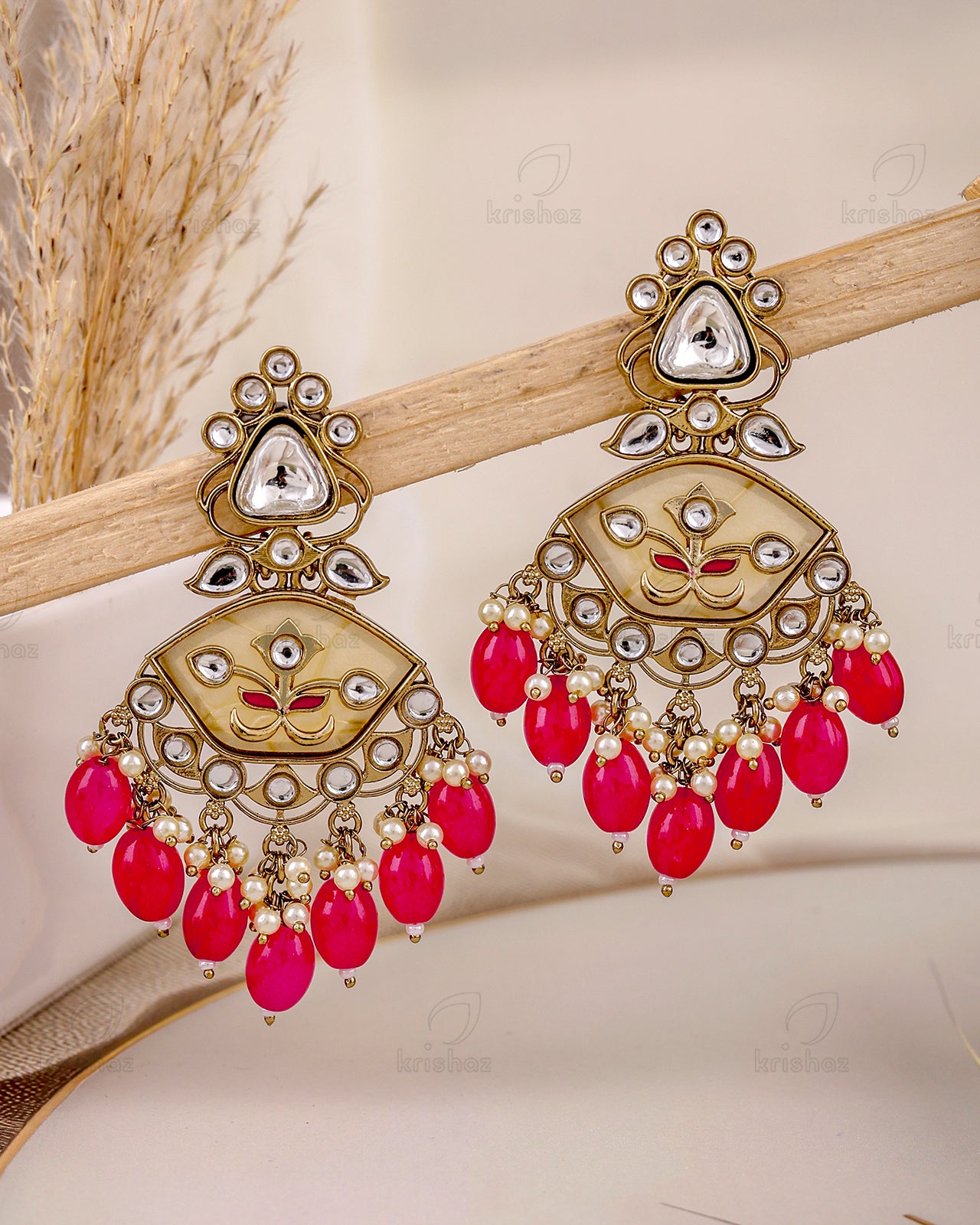 Vaibhavi Kundan Danglers-M