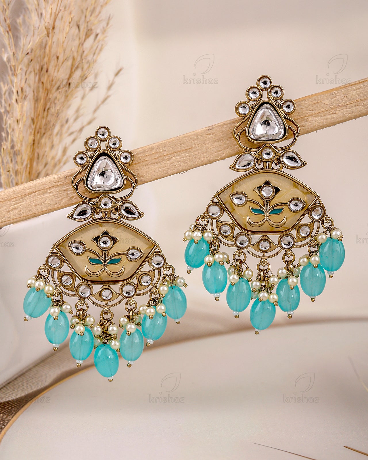 Vaibhavi Kundan Danglers-M