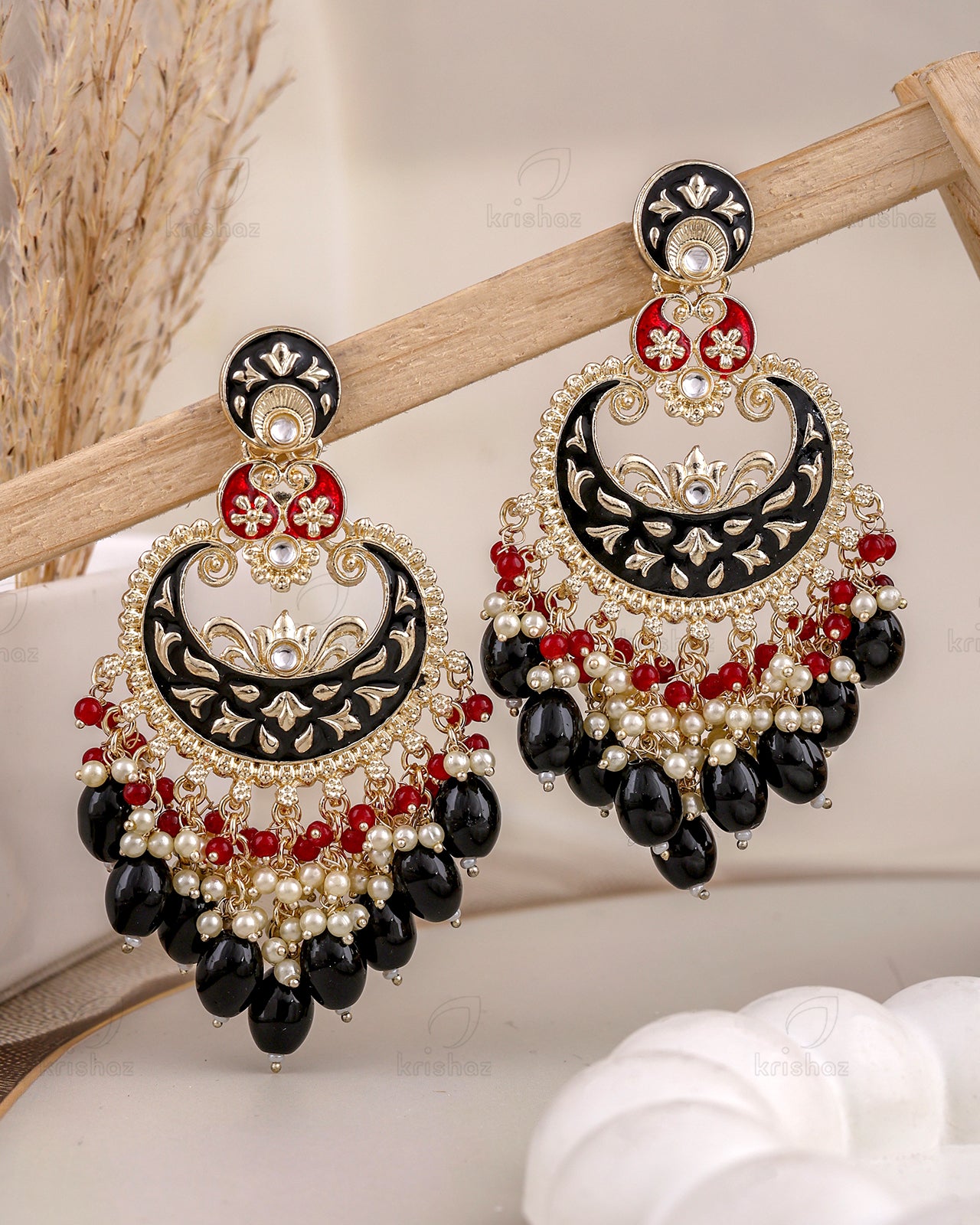 Vidushi Kundan Danglers-M