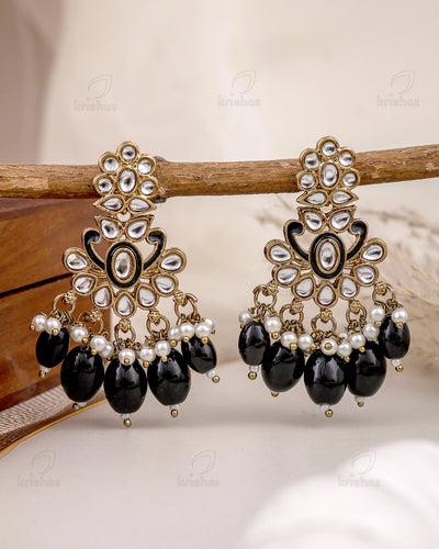 Bhargavi Kundan Danglers-M