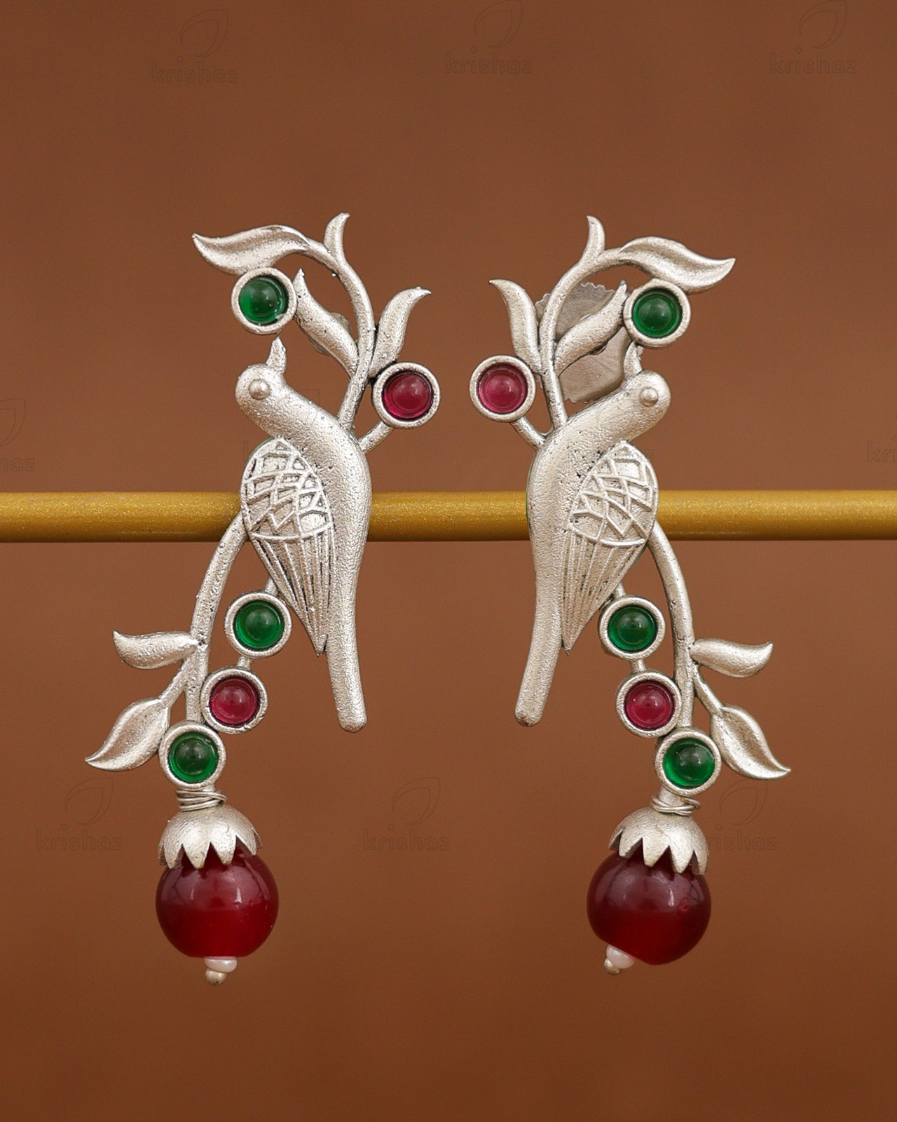 Chakor Studs Earrings