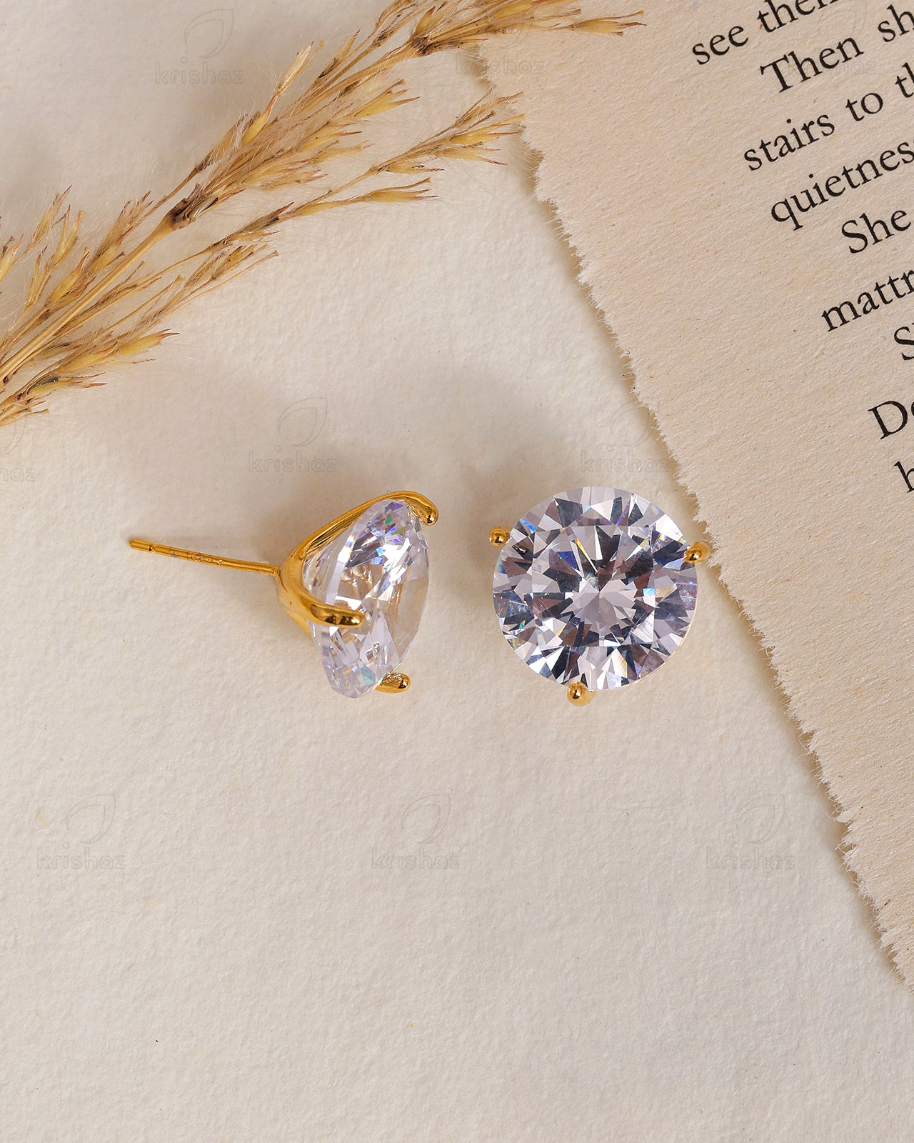 Snowflake Fashionable Studs