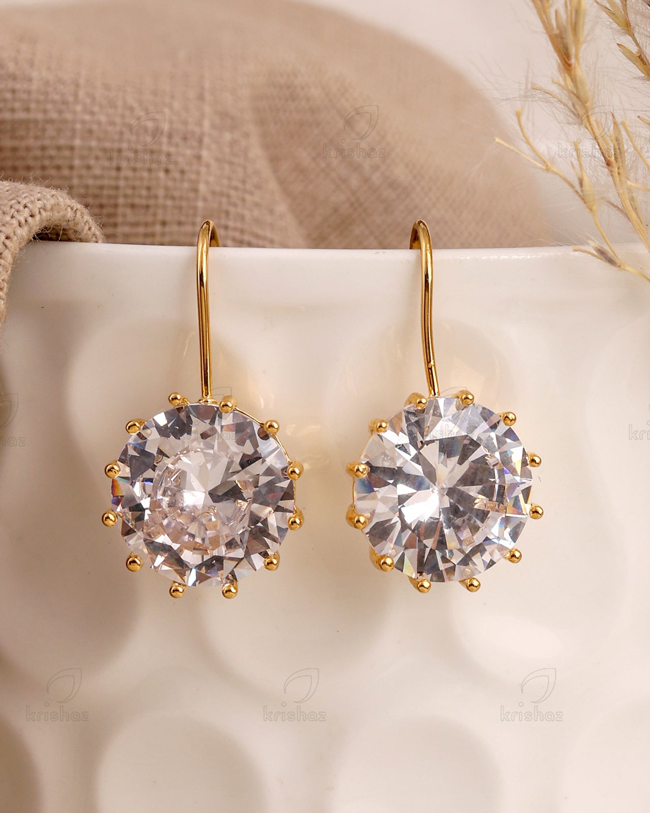 Gracen Fashionable Studs