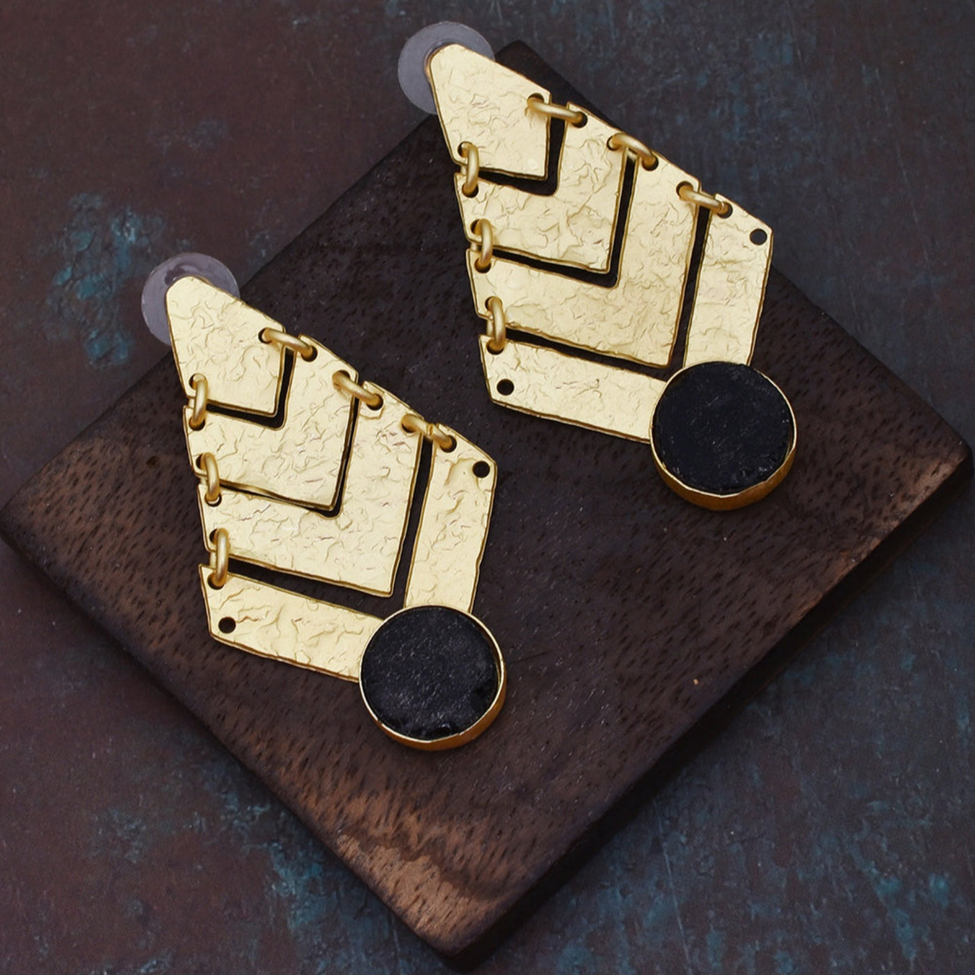 Vivaan Matte Gold Dangler