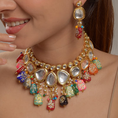 Pavitra Kundan Necklace Set