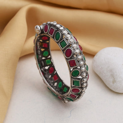 Nikhat One Piece Bangle