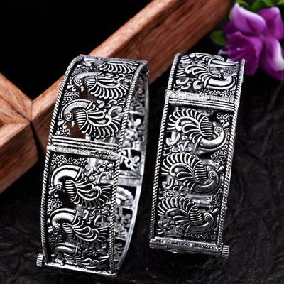 Morani Pair Of Kolhapuri Style German Silver Kada Bangles