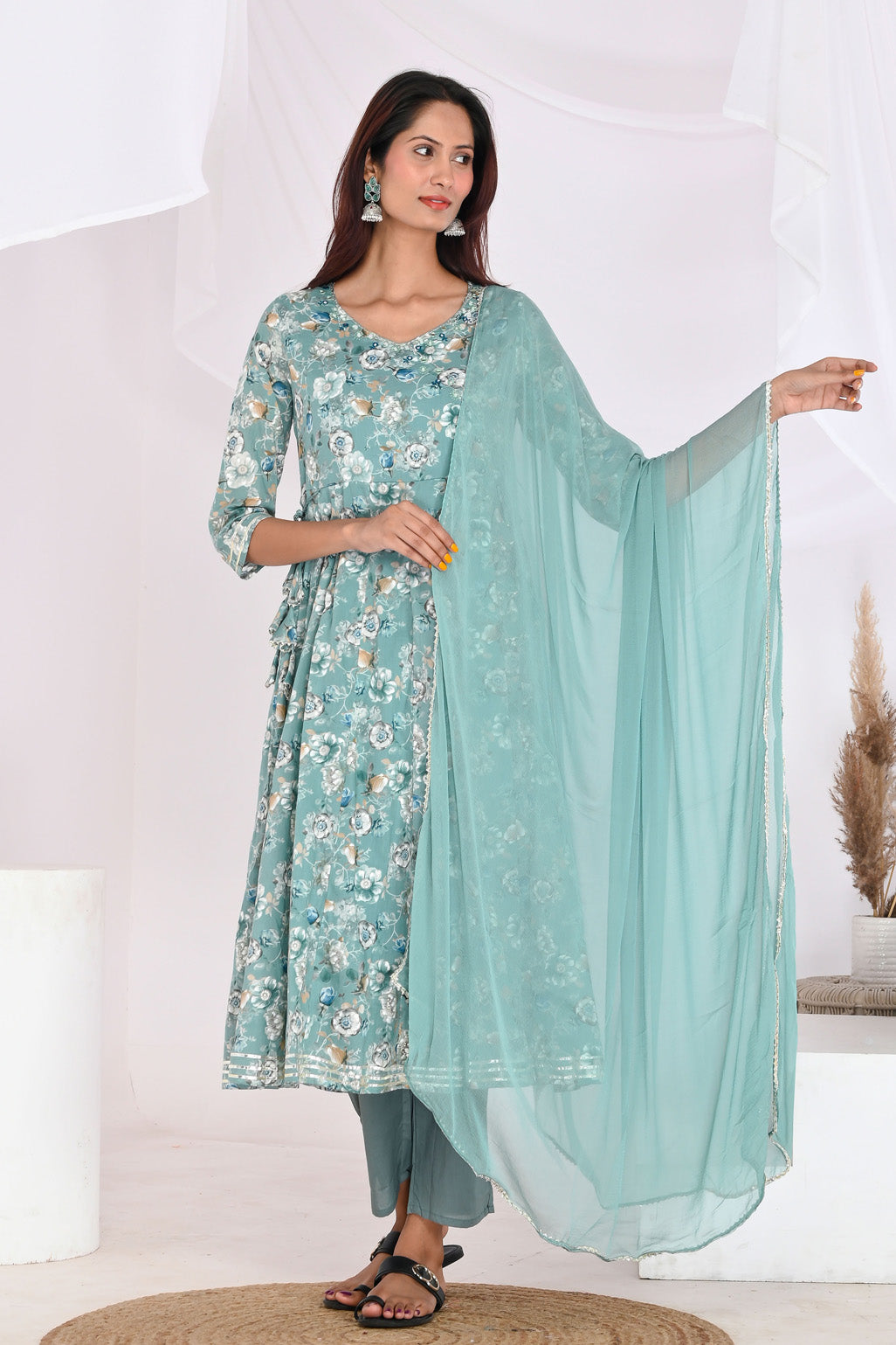 Green Floral Cotton Mulmul Suit Set Set -Divya