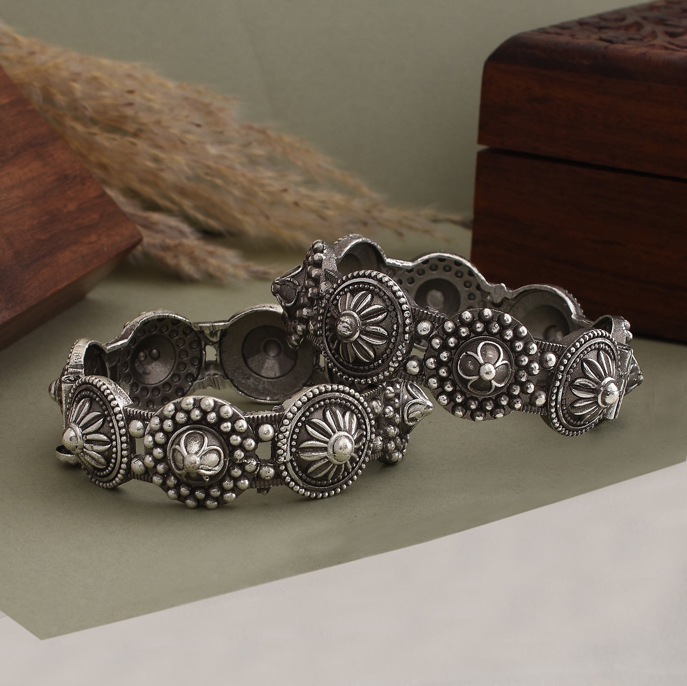 Vasudha One Piece Bangle