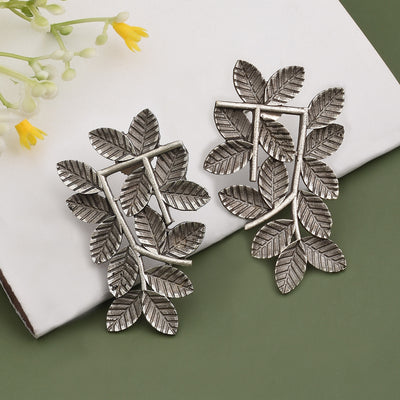 Petal Leaf Design Silver Look Alike Stud Earrings