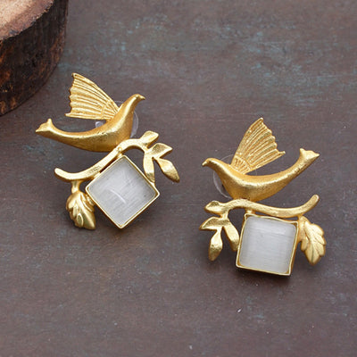 Scarlet Bird Golden Matte Stud Earrings
