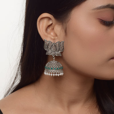 Samaira Jhumki Earrings