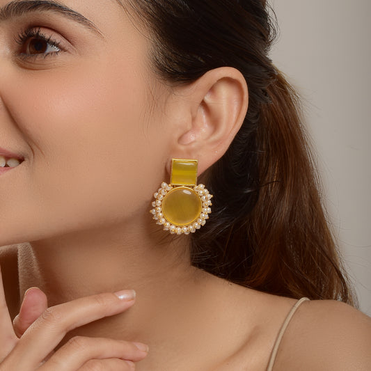 Vidhi Matte Gold Studs