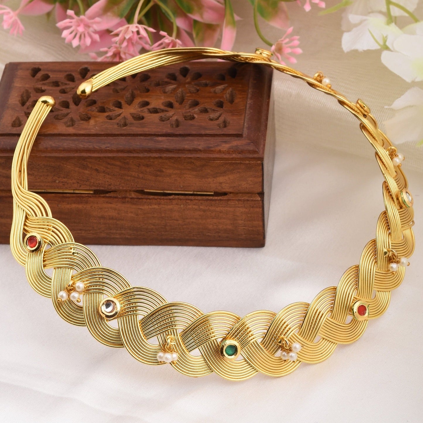Hansikaa Golden Wired Hansli