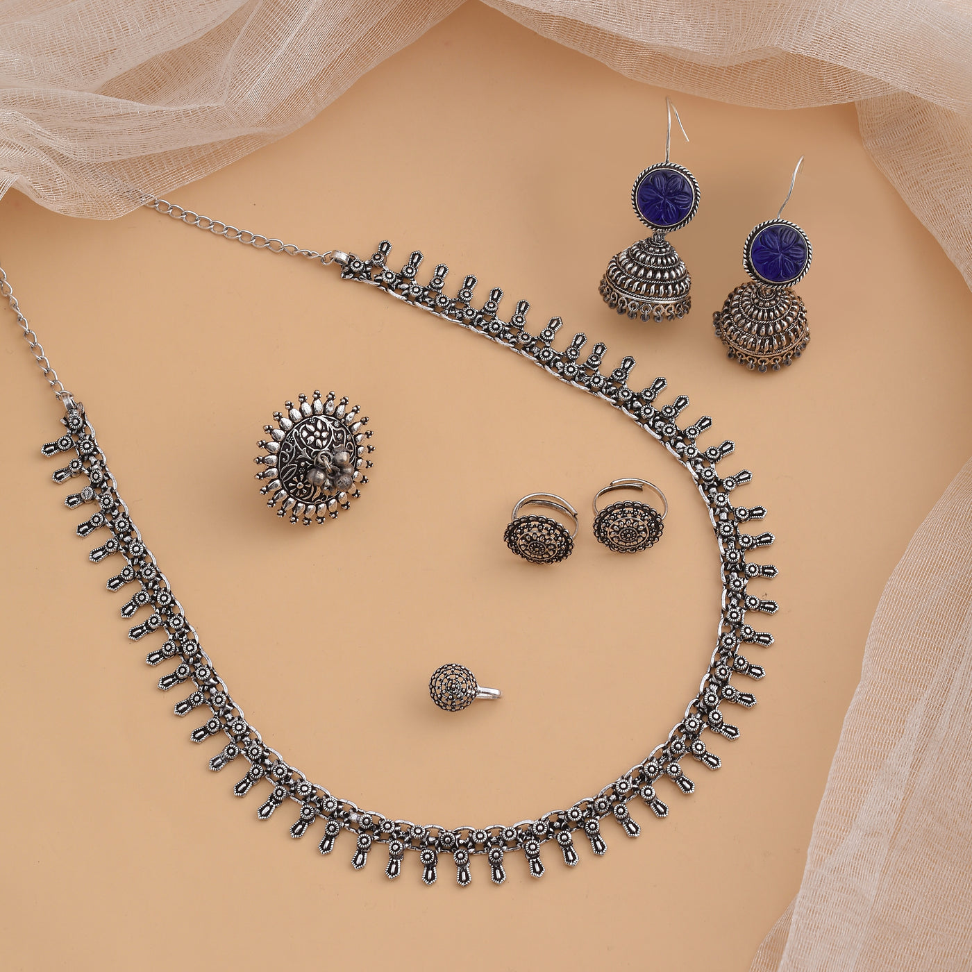 Amrita Kolhapuri Necklace Set