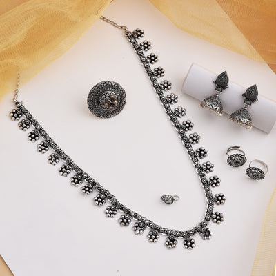 Akshara Kolhapuri Necklace Set