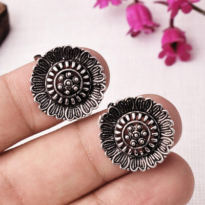 A Pair of Oxidized Silver Adjustable Ethnic Toe Rings