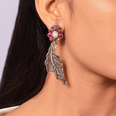 Lisa The Leaf Dangler Earrings