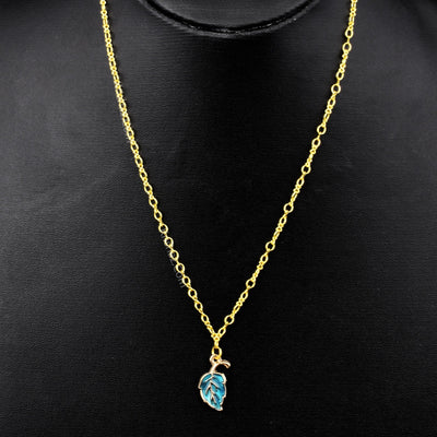 Gold Figure 8 Chain with Leaf charms