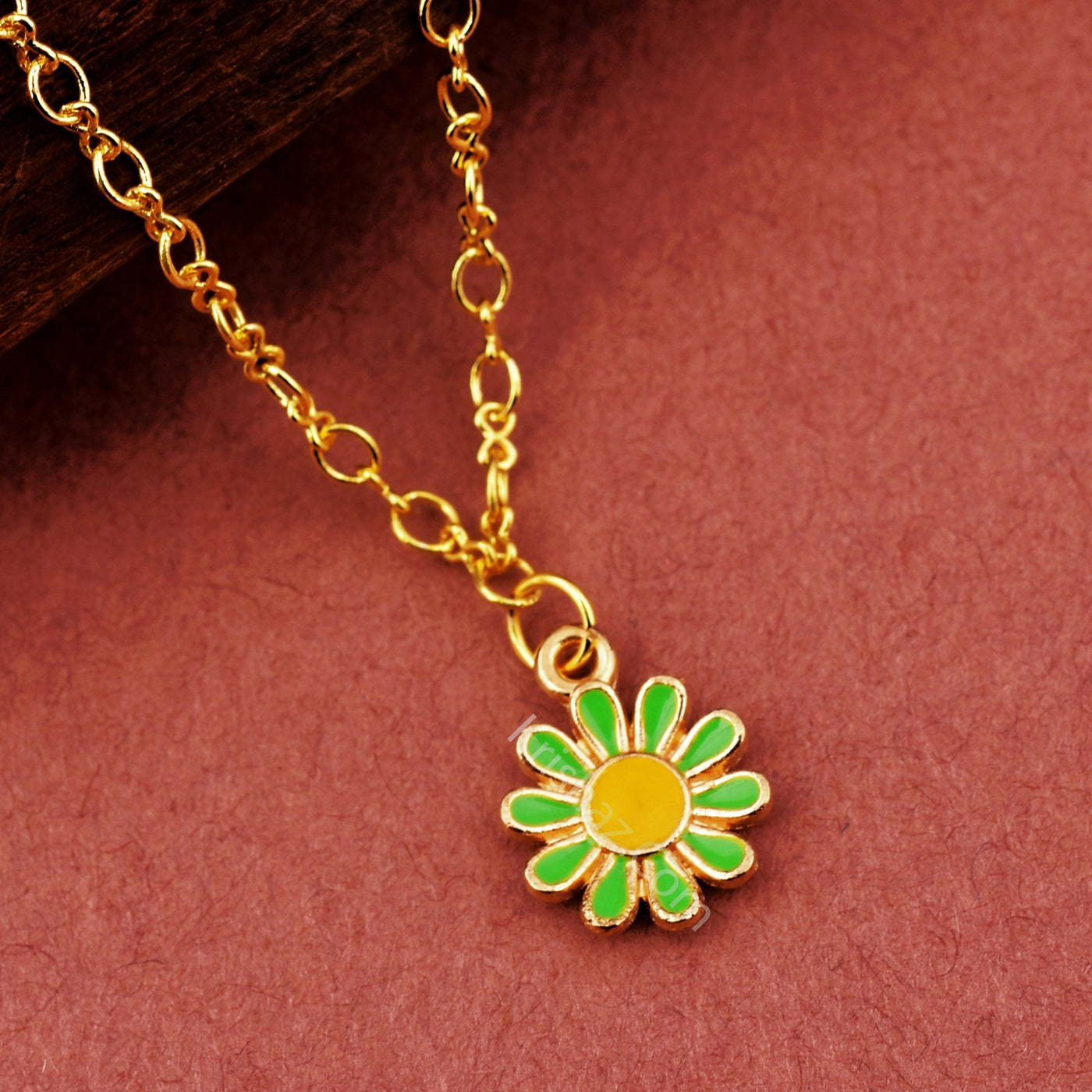 Gold Figure 8 Chain with Flower charms