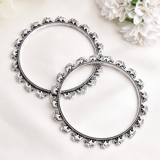 A Pair of Elephant Designed Kolhapuri Style German Silver Kada Bangle - Krishaz