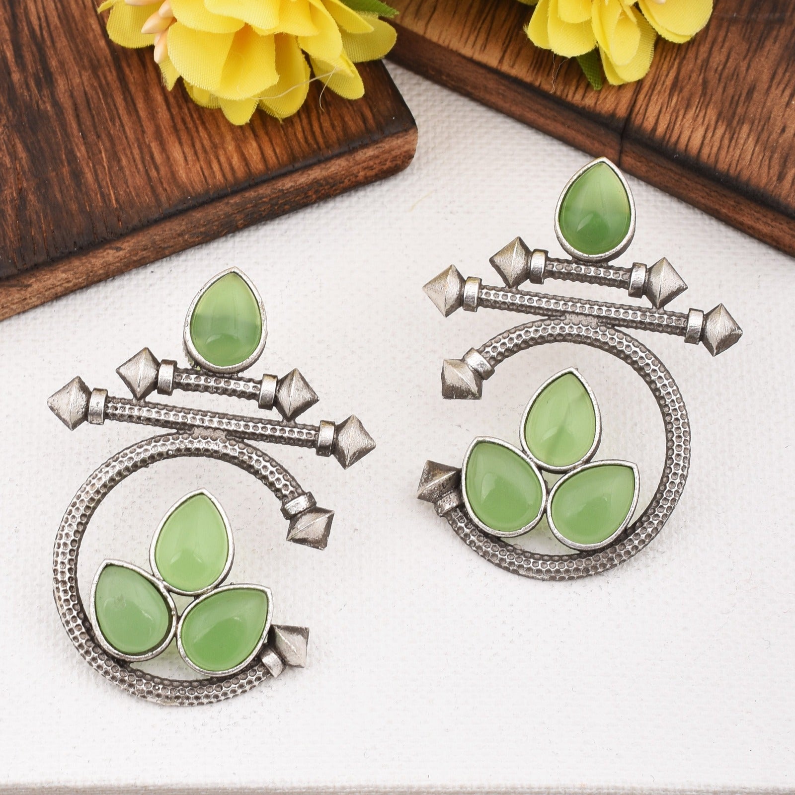 Aadhya Circular Stud Earring Set - Krishaz