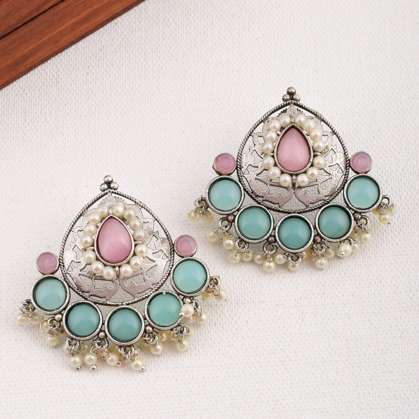 Sofiya Ethnic Stud Earrings- xoiox
